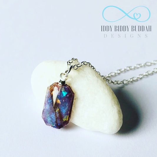 Novello Pendant