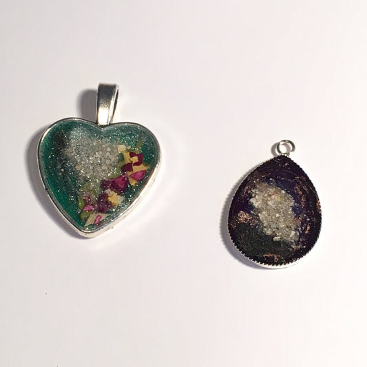Elright Memorial Pendant